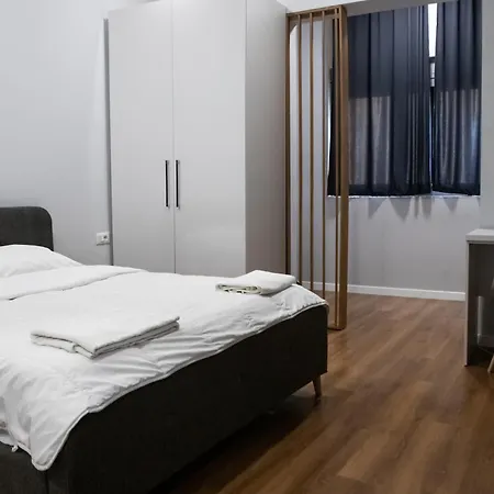 Be Solei Studio Apartments Sol 1 Tirana Exterior photo